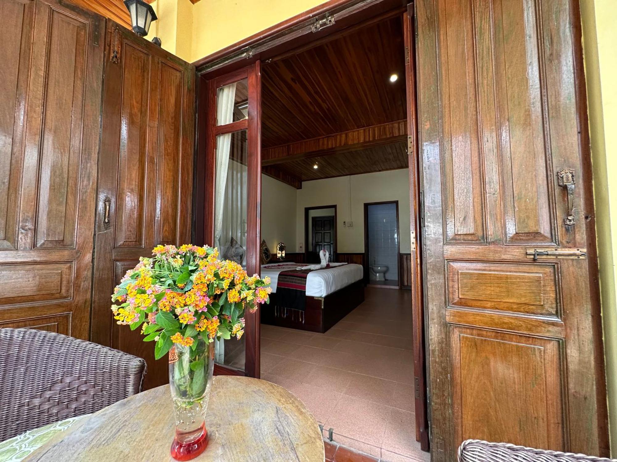Villa Alounsavath Mekong Riverside Luang Prabang Exterior photo