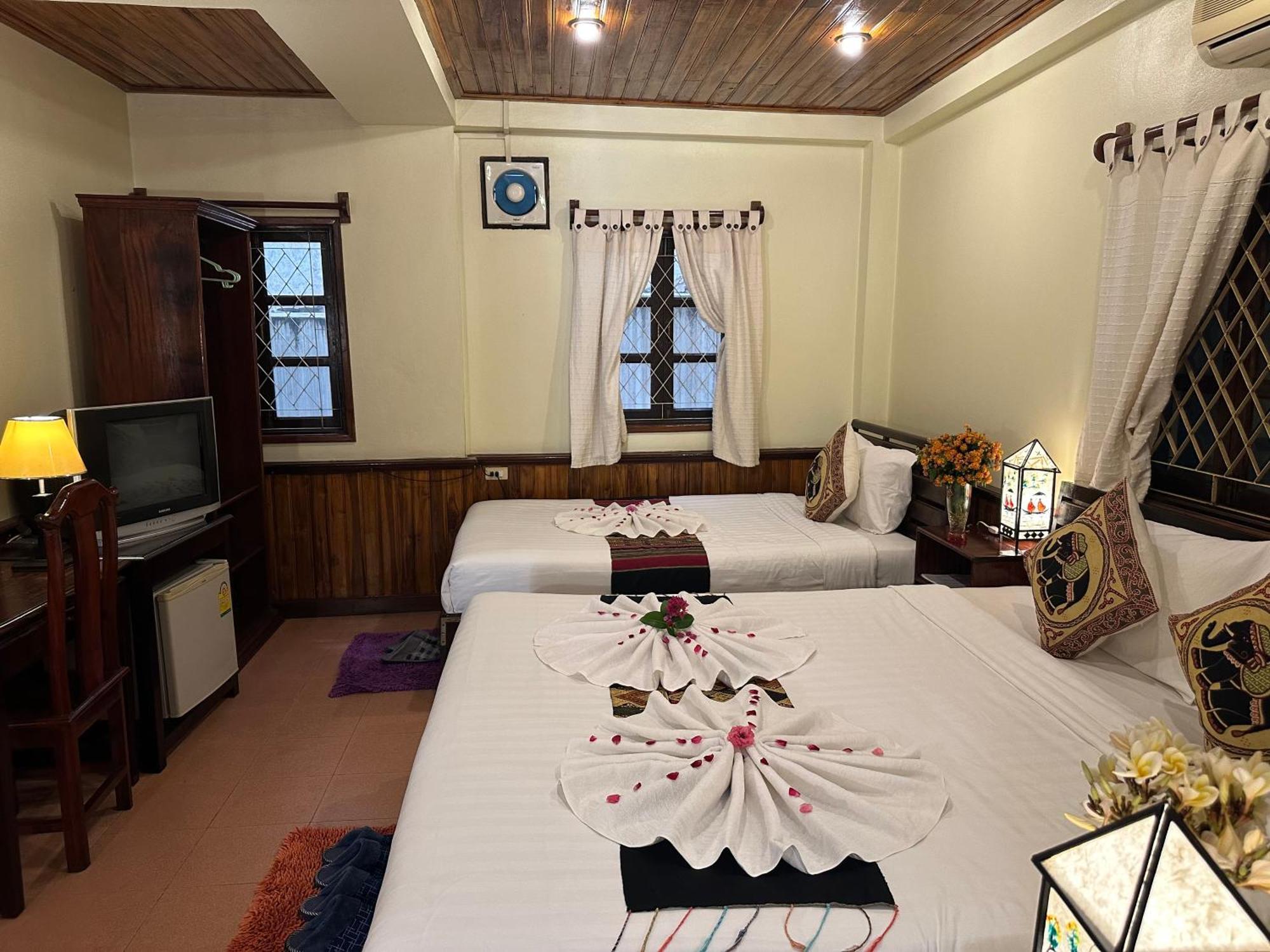 Villa Alounsavath Mekong Riverside Luang Prabang Exterior photo